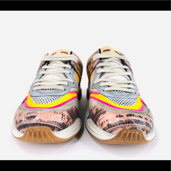 Used GUCCI Ultrapace Snake Leather Distressed Sneakers - Picture 4 of 14
